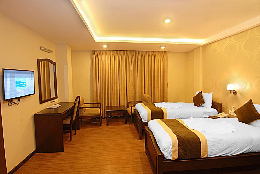 Kathmandu Grand Hotel Экстерьер фото
